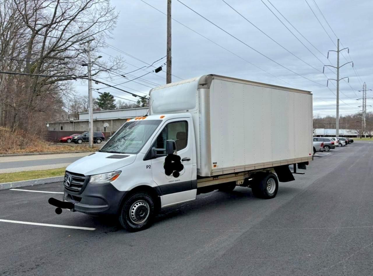 2021 Mercedes-Benz Sprinter 4500 - Фото 2