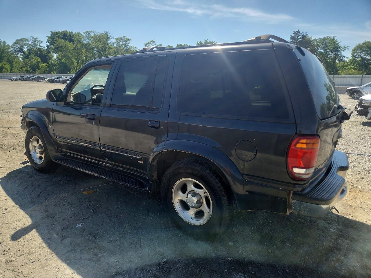 1998 Ford Explorer - Фото 2