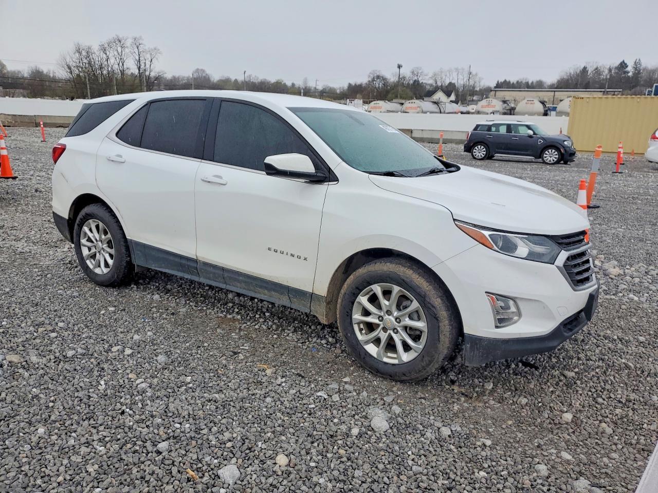 2019 Chevrolet Equinox Lt - Image 4