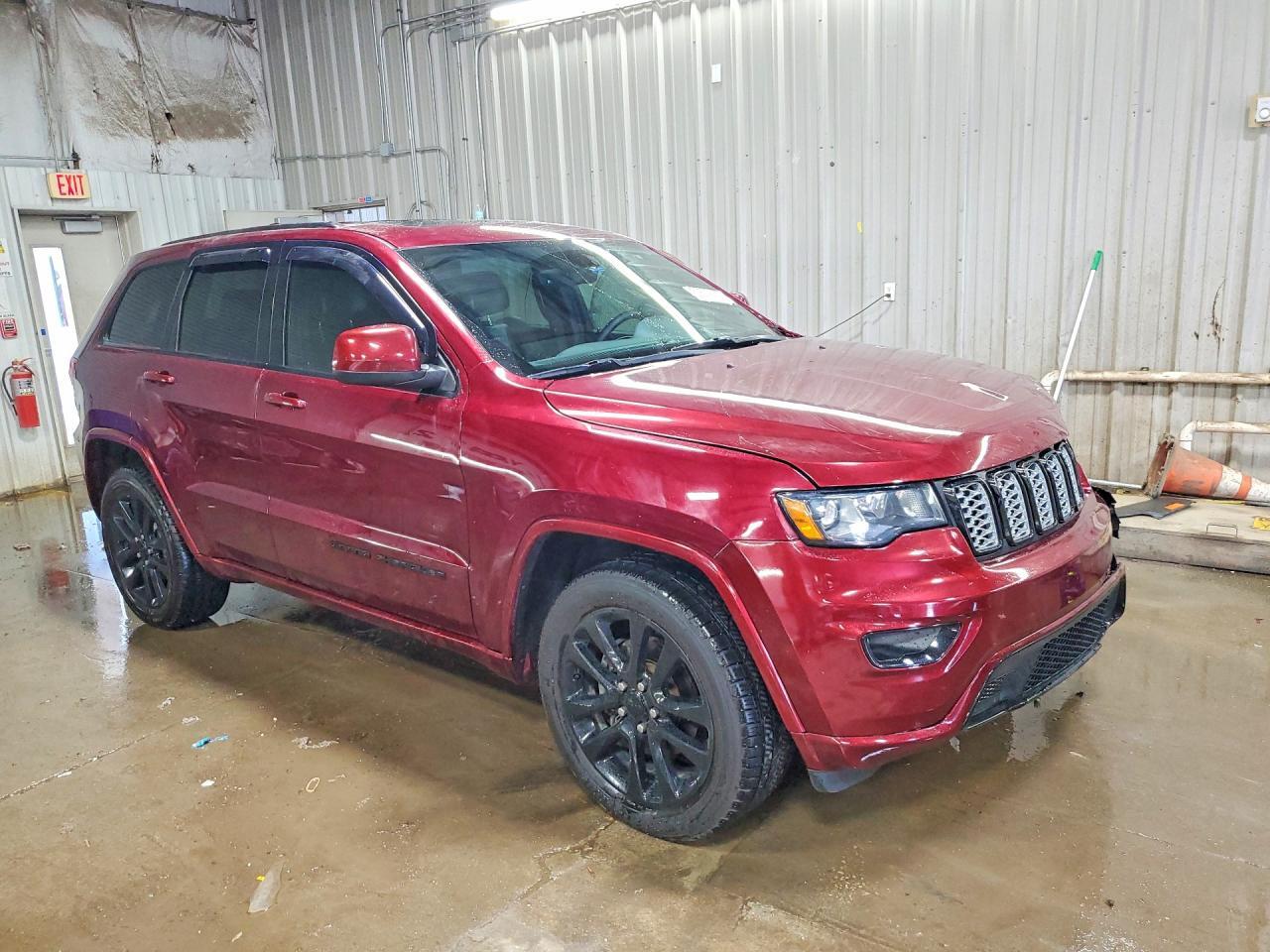 2017 Jeep Grand Cherokee Laredo - Фото 4