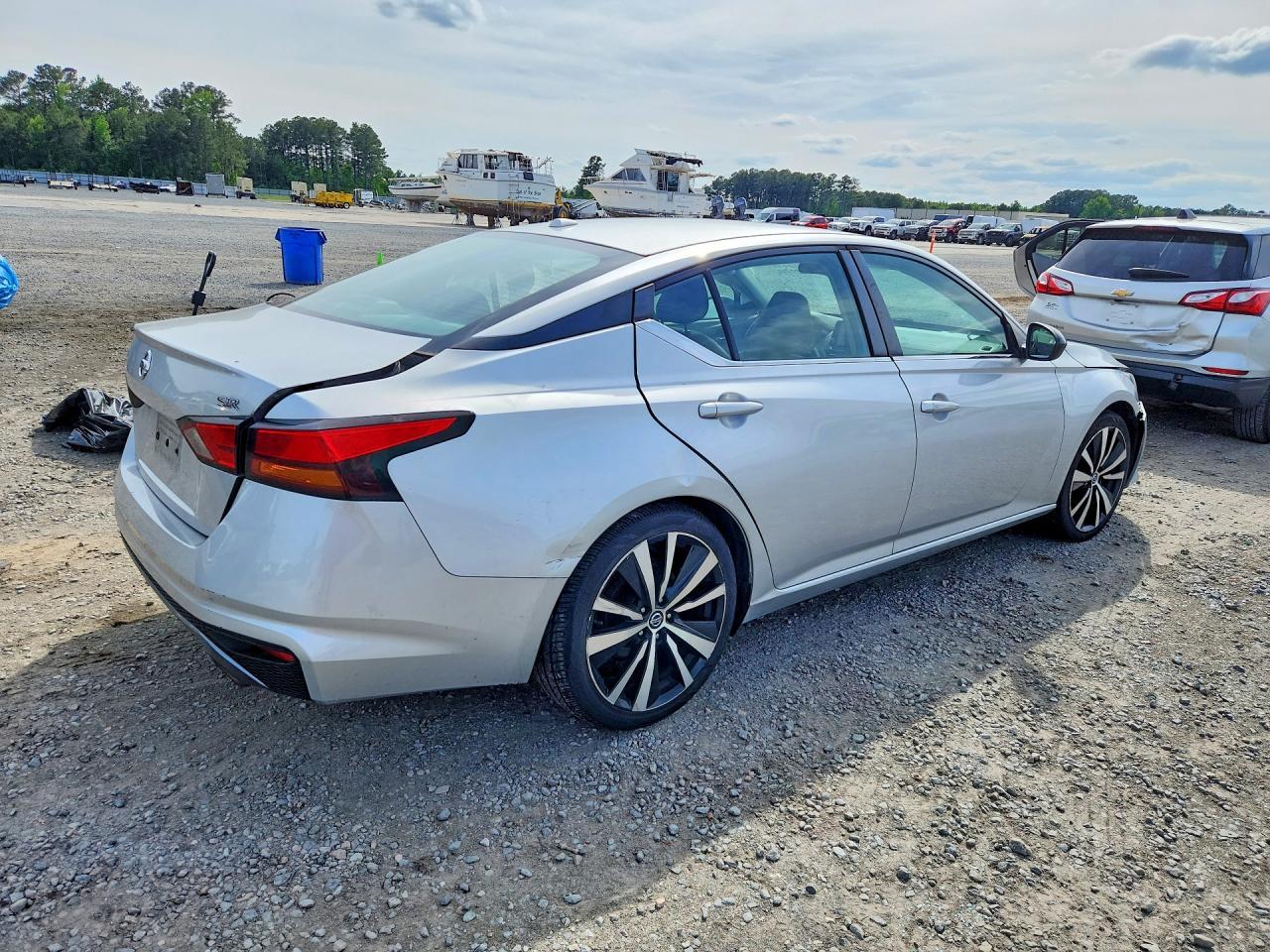 2019 Nissan Altima Sr - Image 3