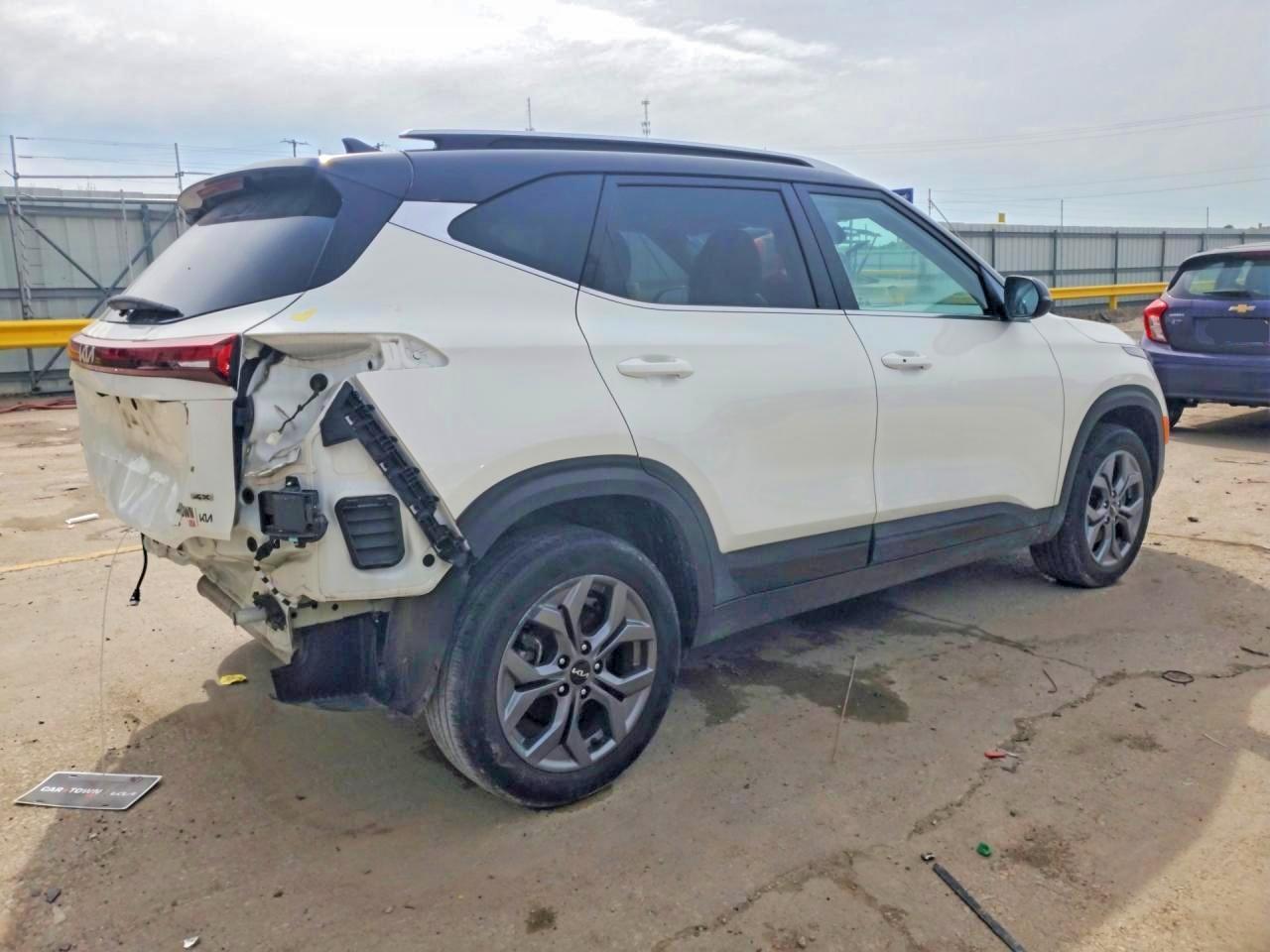 2024 Kia Seltos S - Image 3
