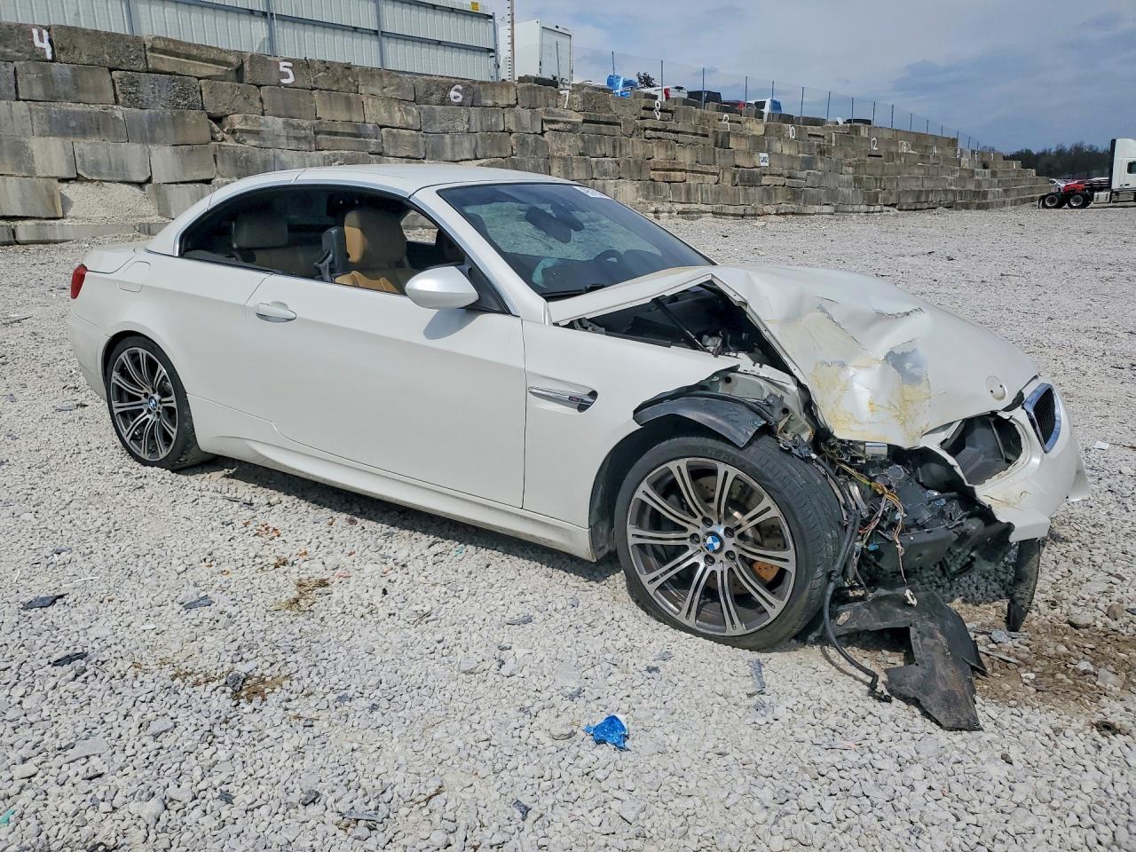 2011 BMW M3 - Image 4