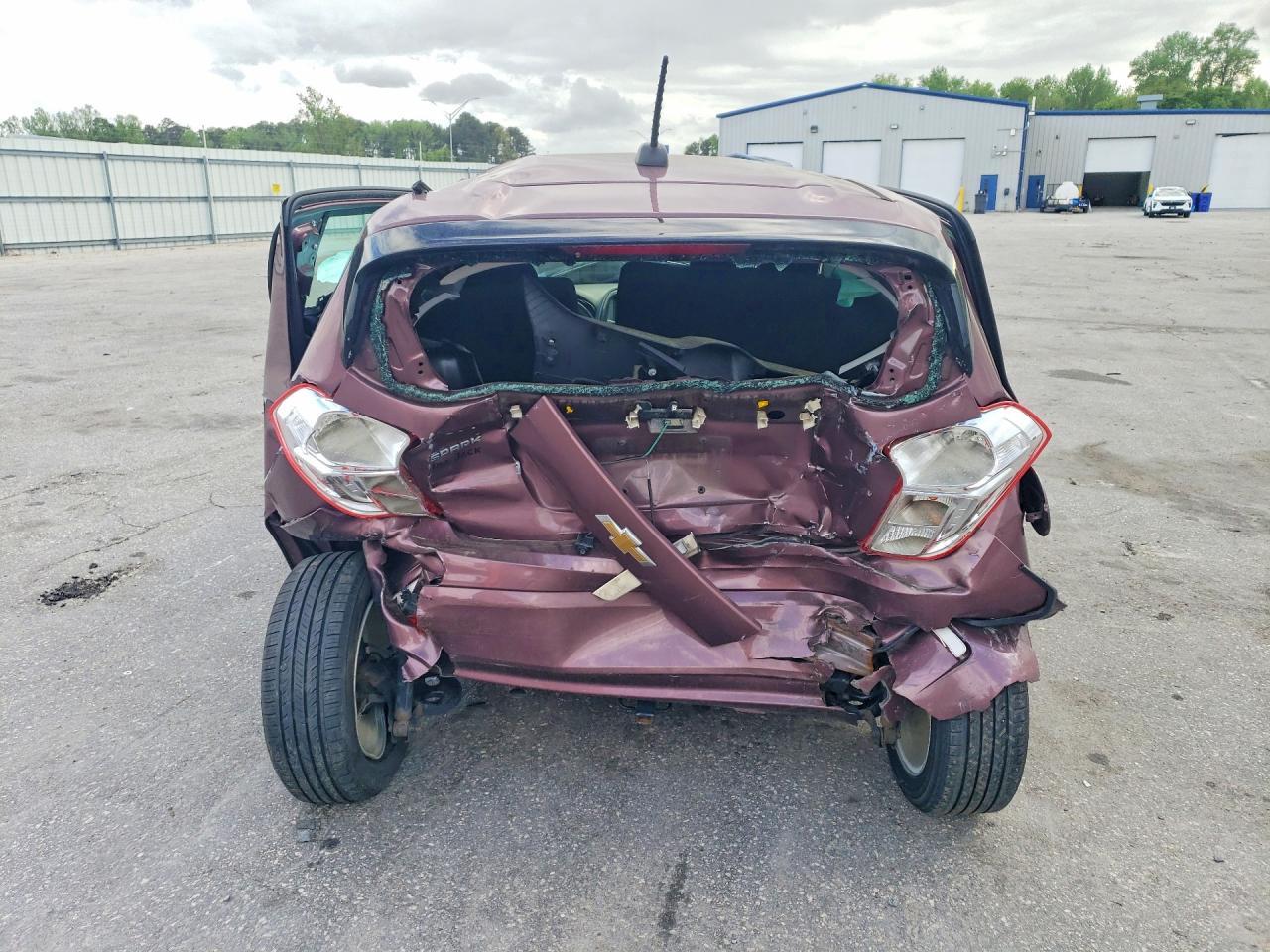 2020 Chevrolet Spark 1Lt - Фото 6
