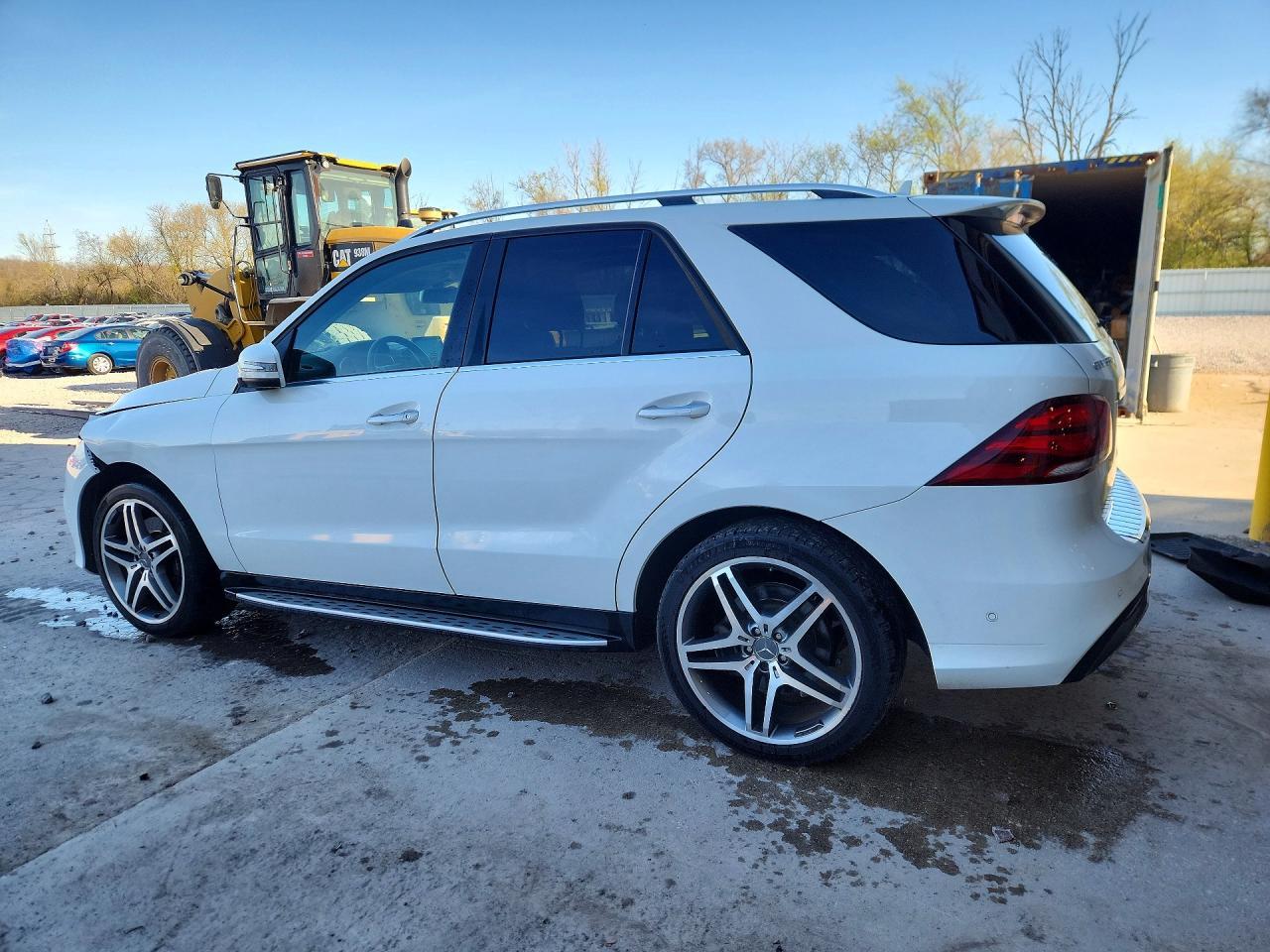 2017 Mercedes-Benz Gle 550 4Matic - Фото 2