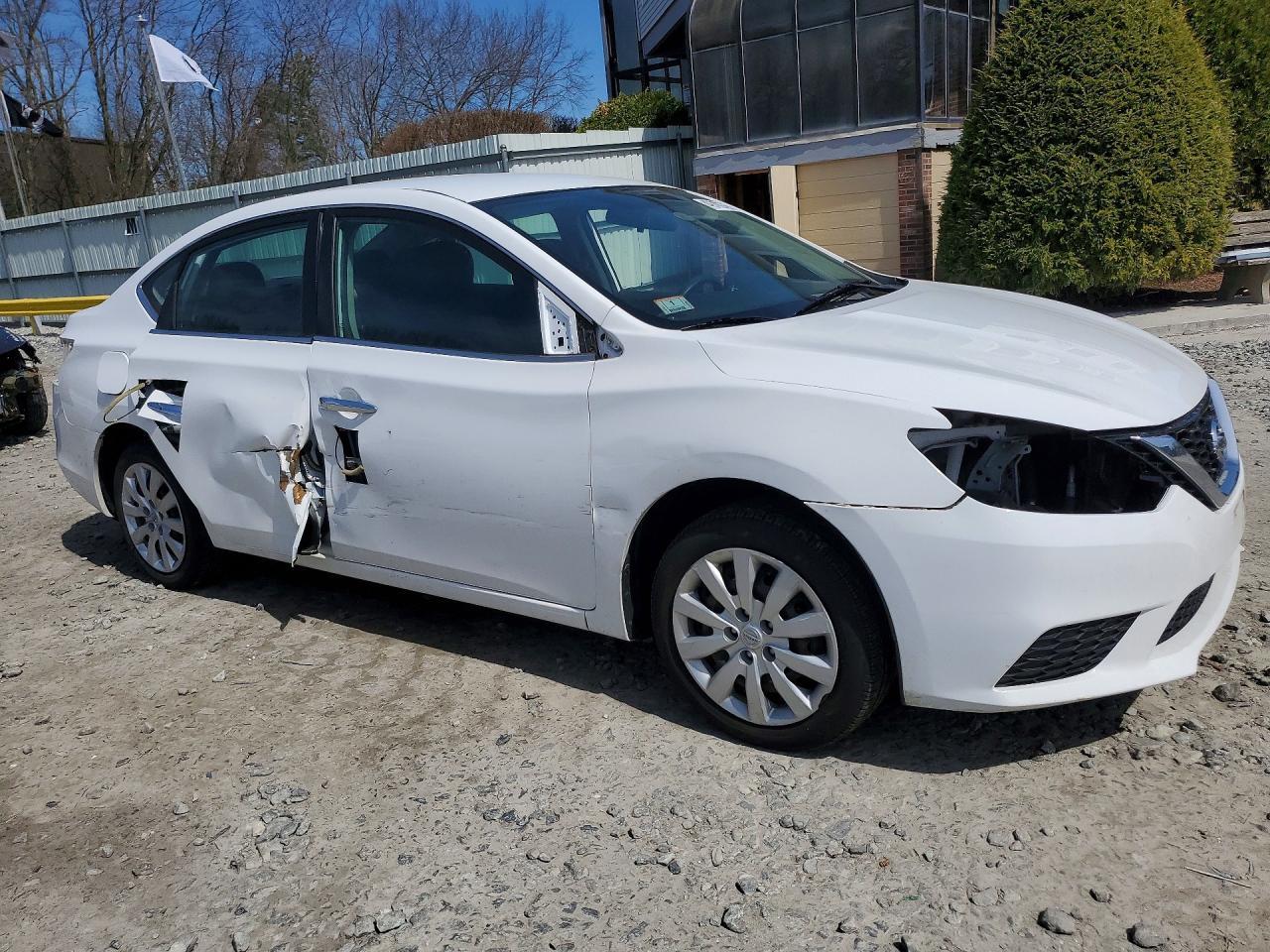 2019 Nissan Sentra S - Image 4