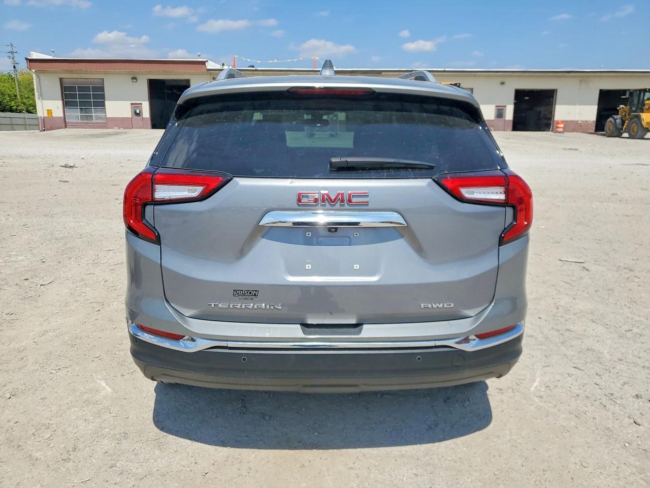 2024 GMC Terrain Slt - Фото 6