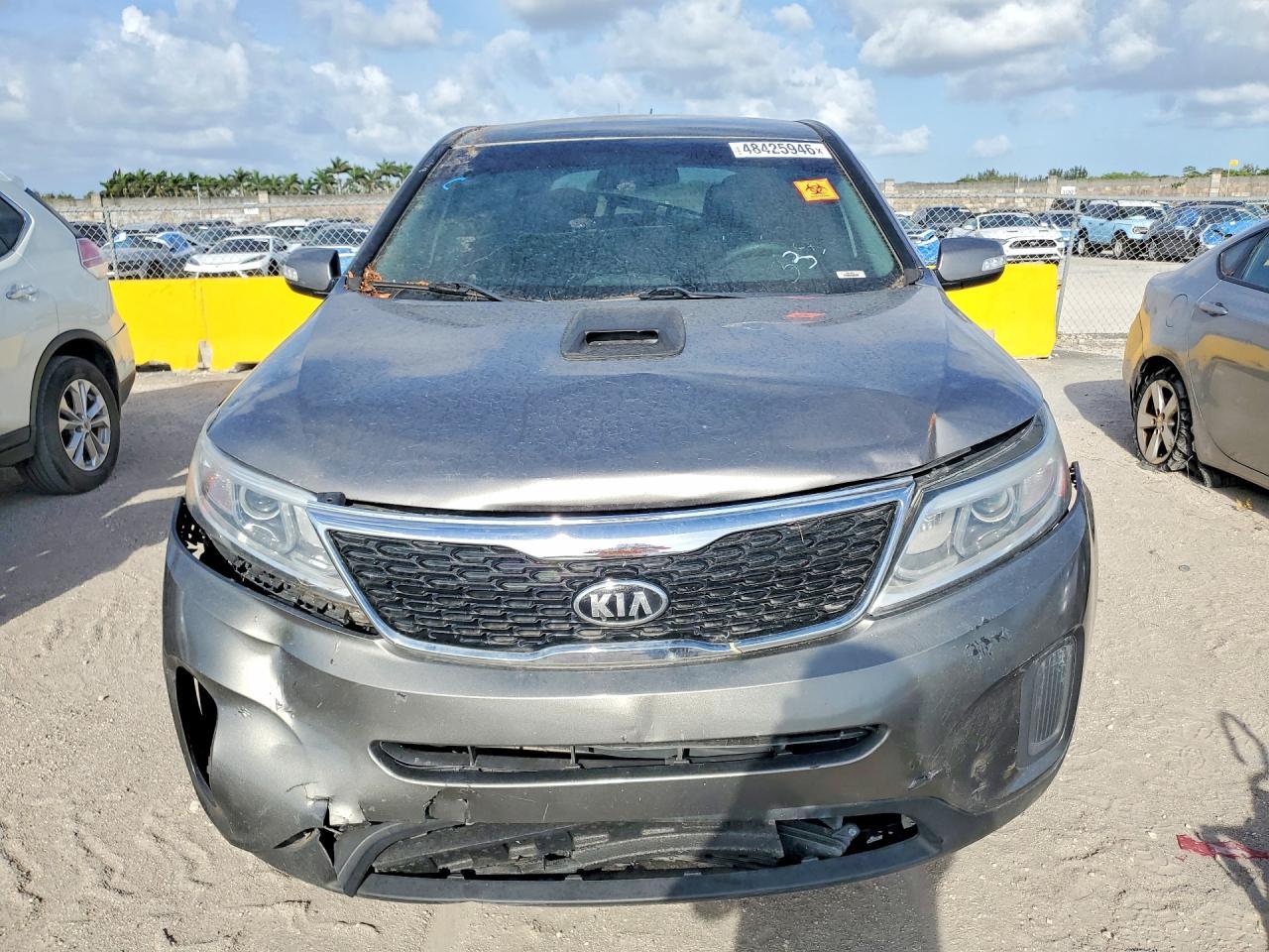 2014 Kia Sorento Lx - Image 5