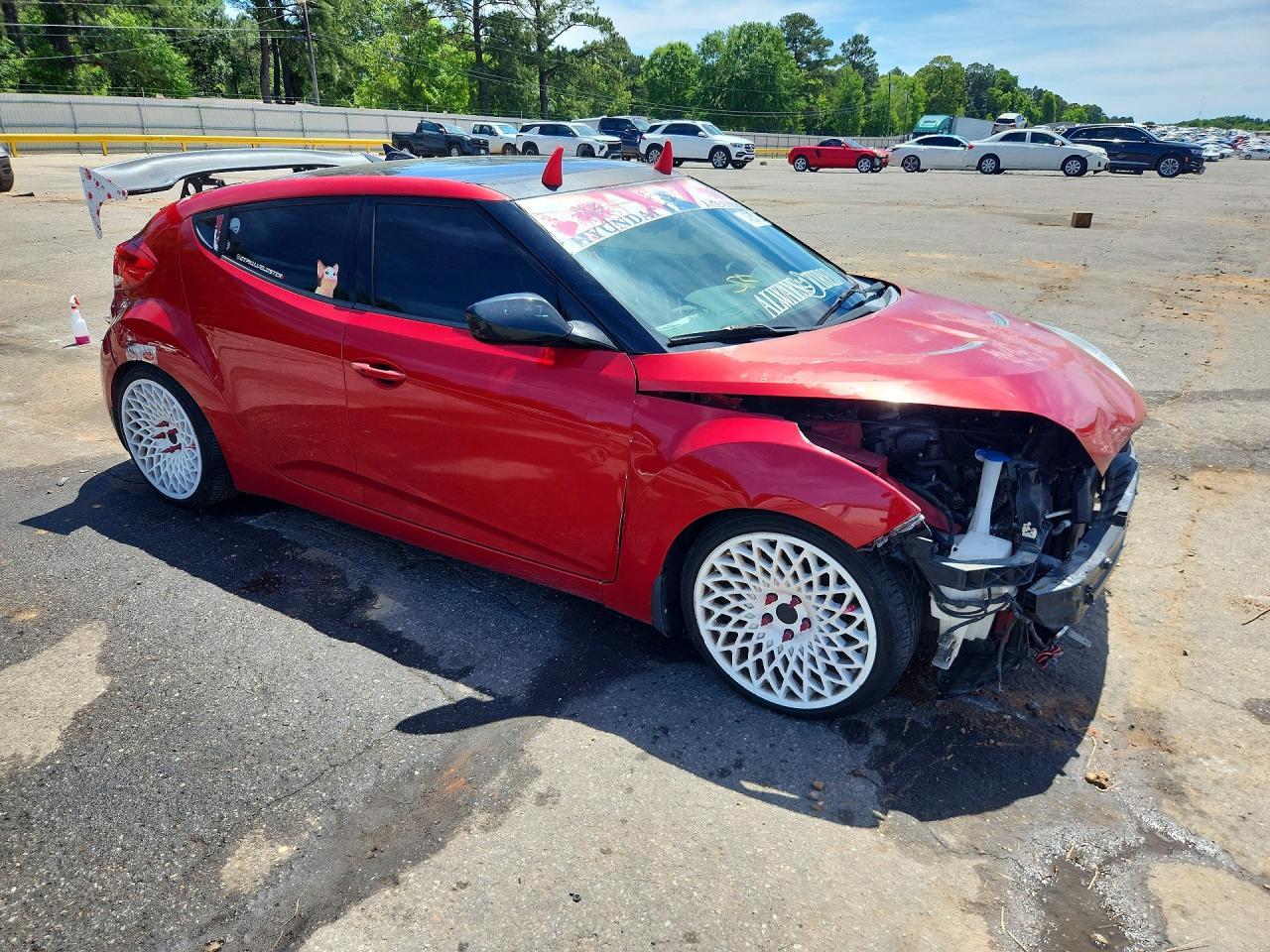 2012 Hyundai Veloster Base - Image 4