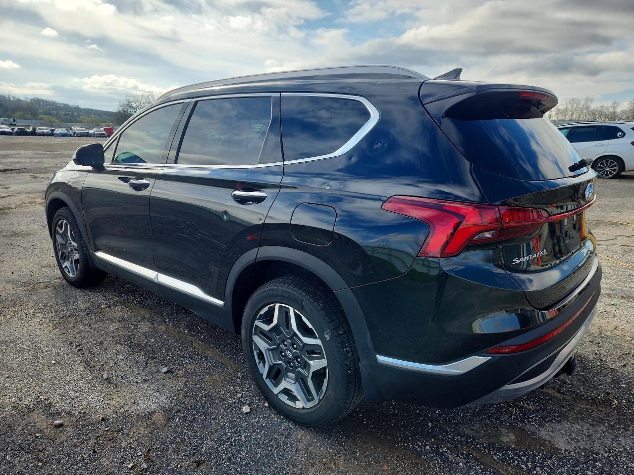 2022 Hyundai Santa Fe Limited - Image 2