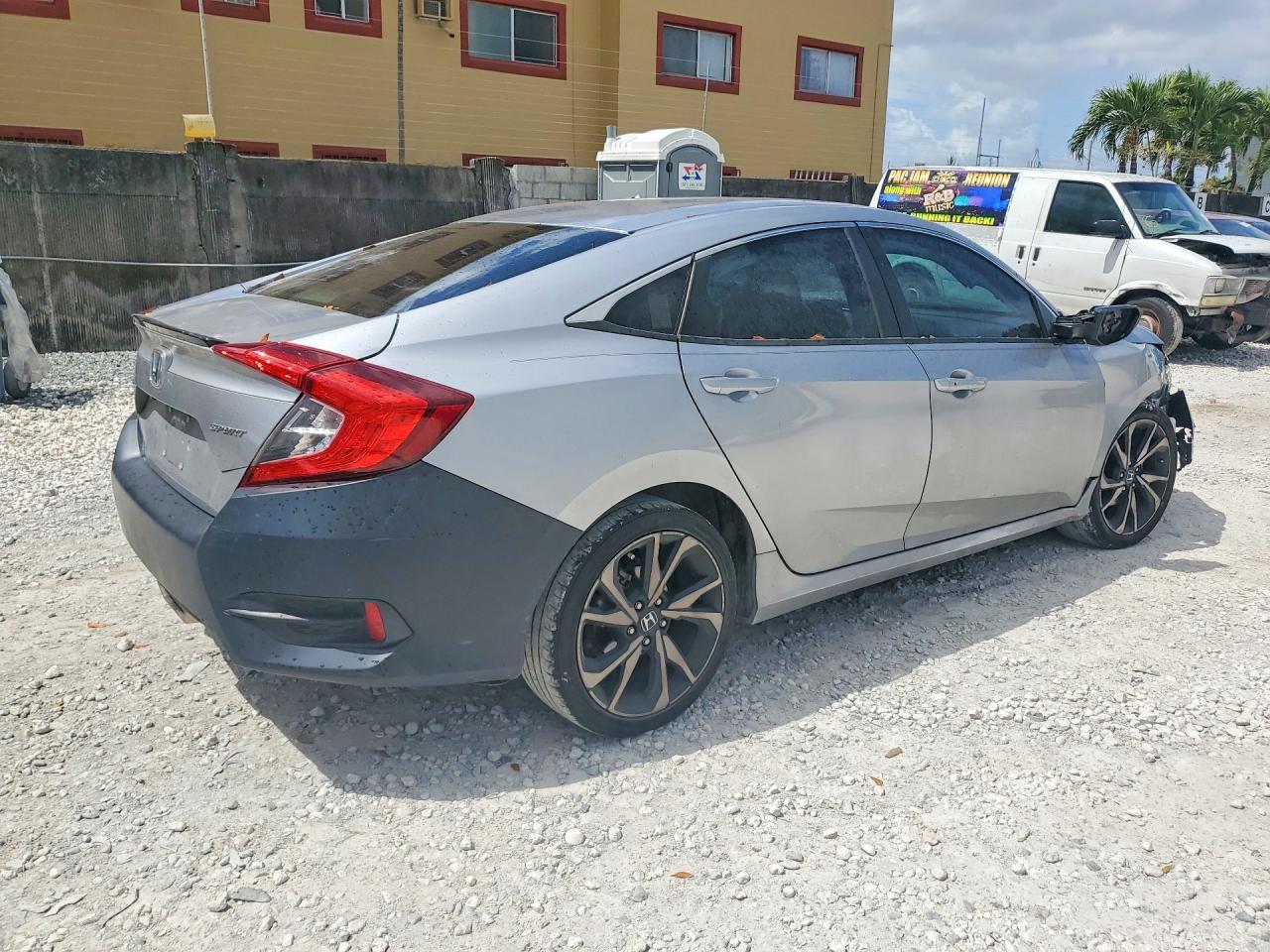 2021 Honda Civic Sport - Image 3