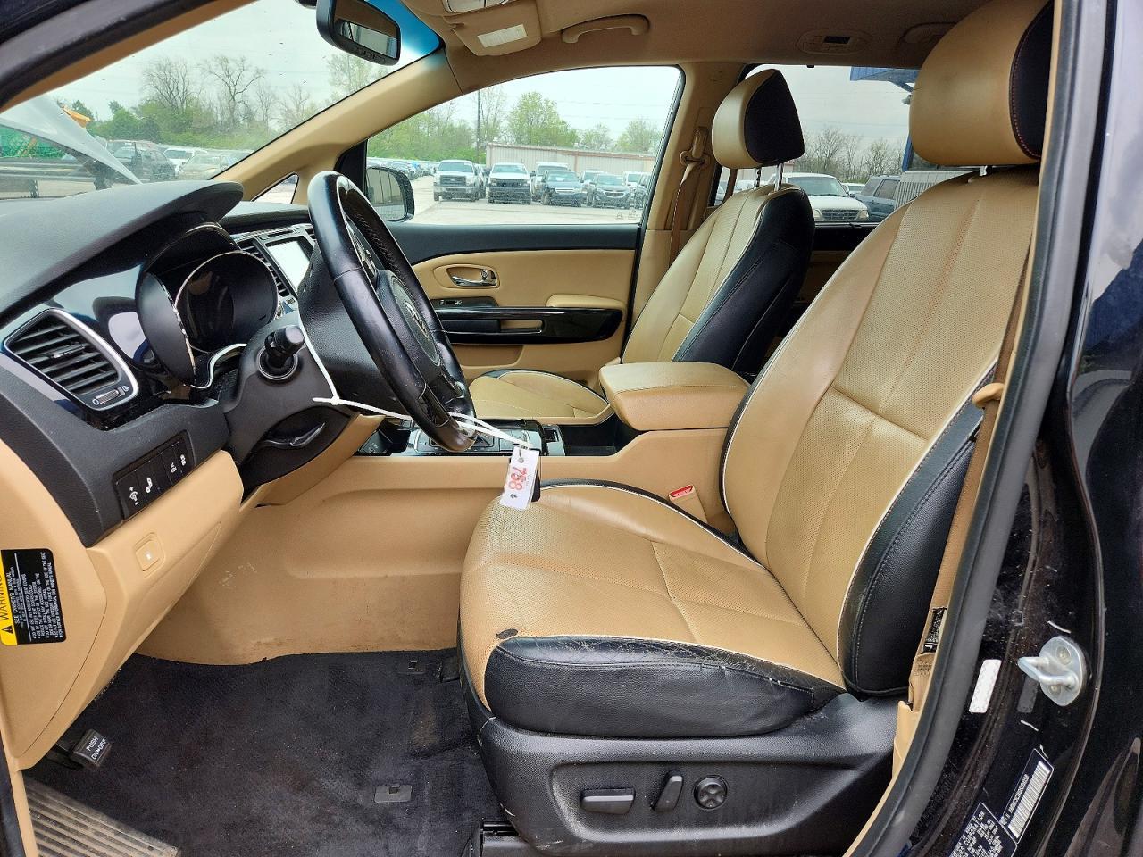 2016 Kia Sedona Sx - Фото 7