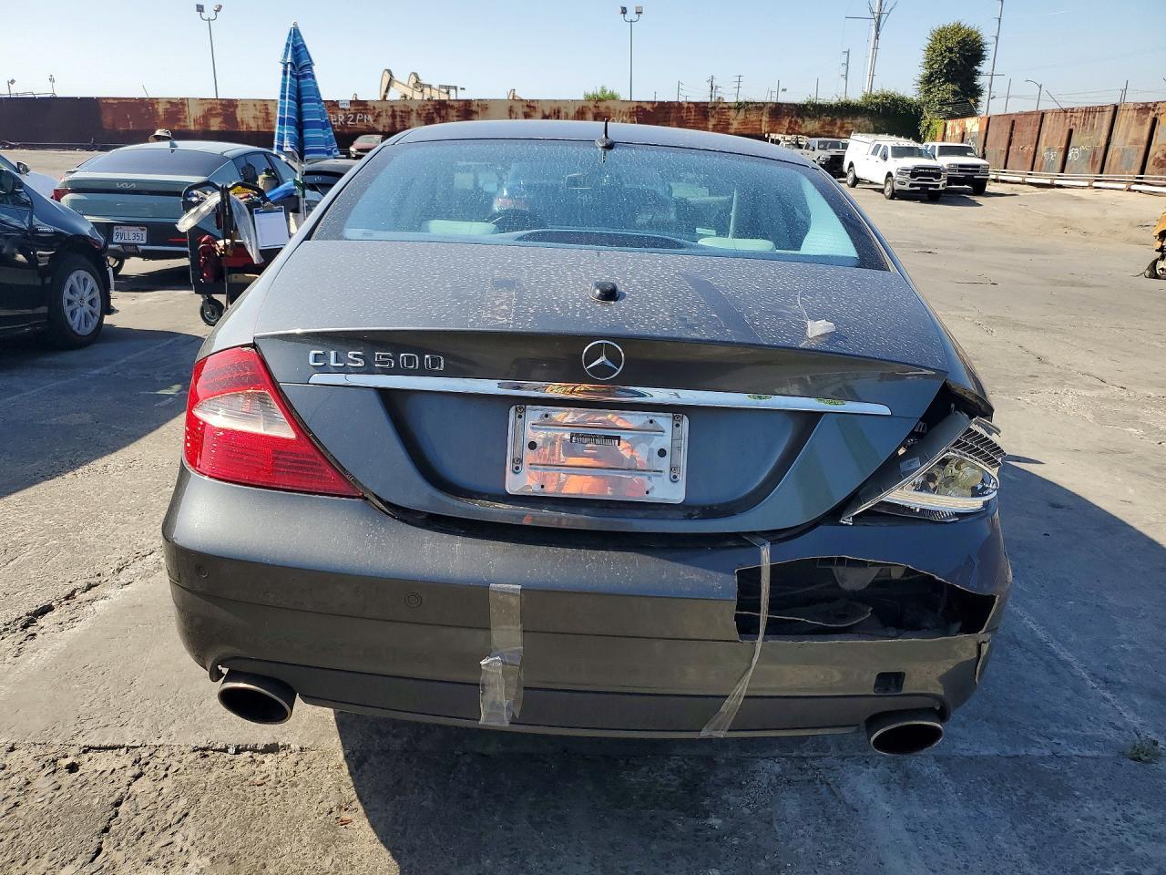 2006 Mercedes-Benz Cls 500C - Image 6