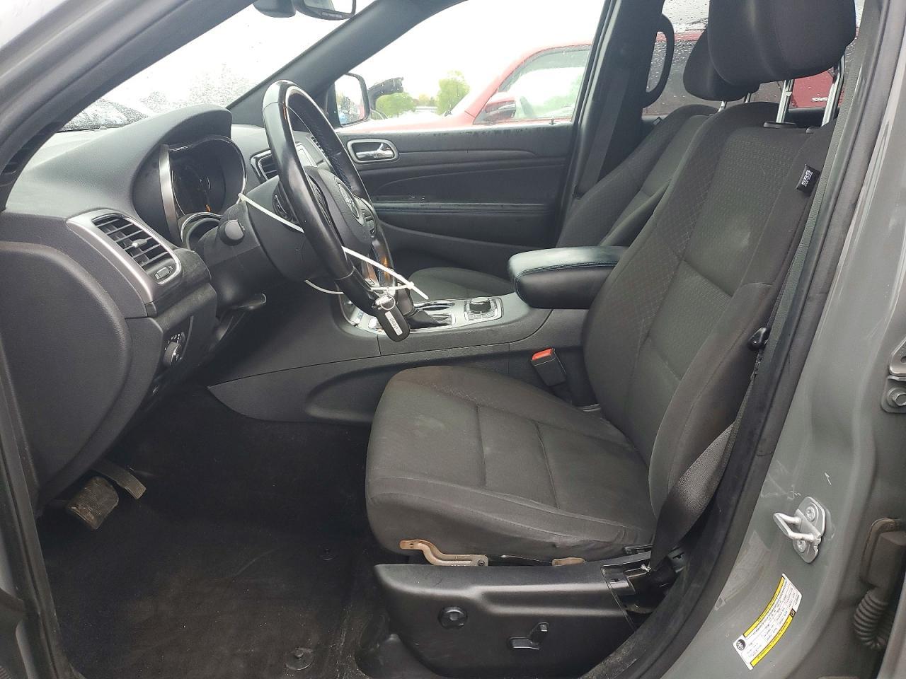 2020 Jeep Grand Cherokee Laredo - Image 7