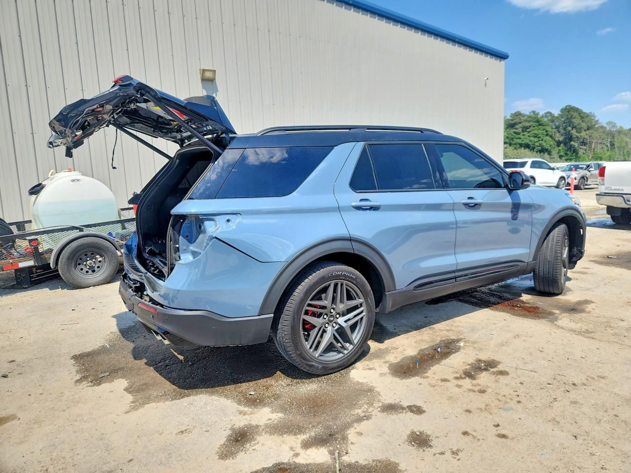 2025 Ford Explorer St - Фото 3