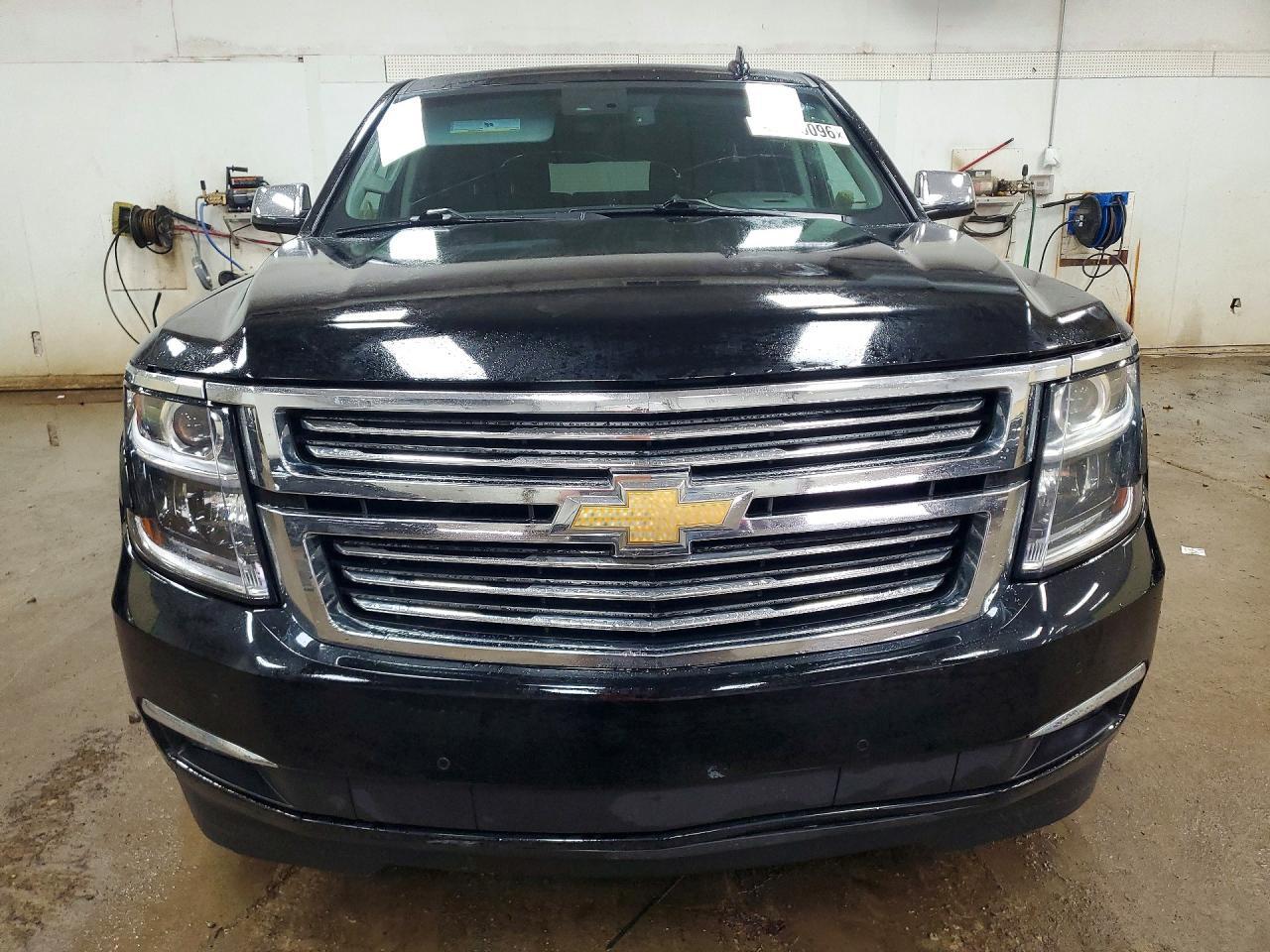 2015 Chevrolet Suburban K1500 Ltz - Image 5