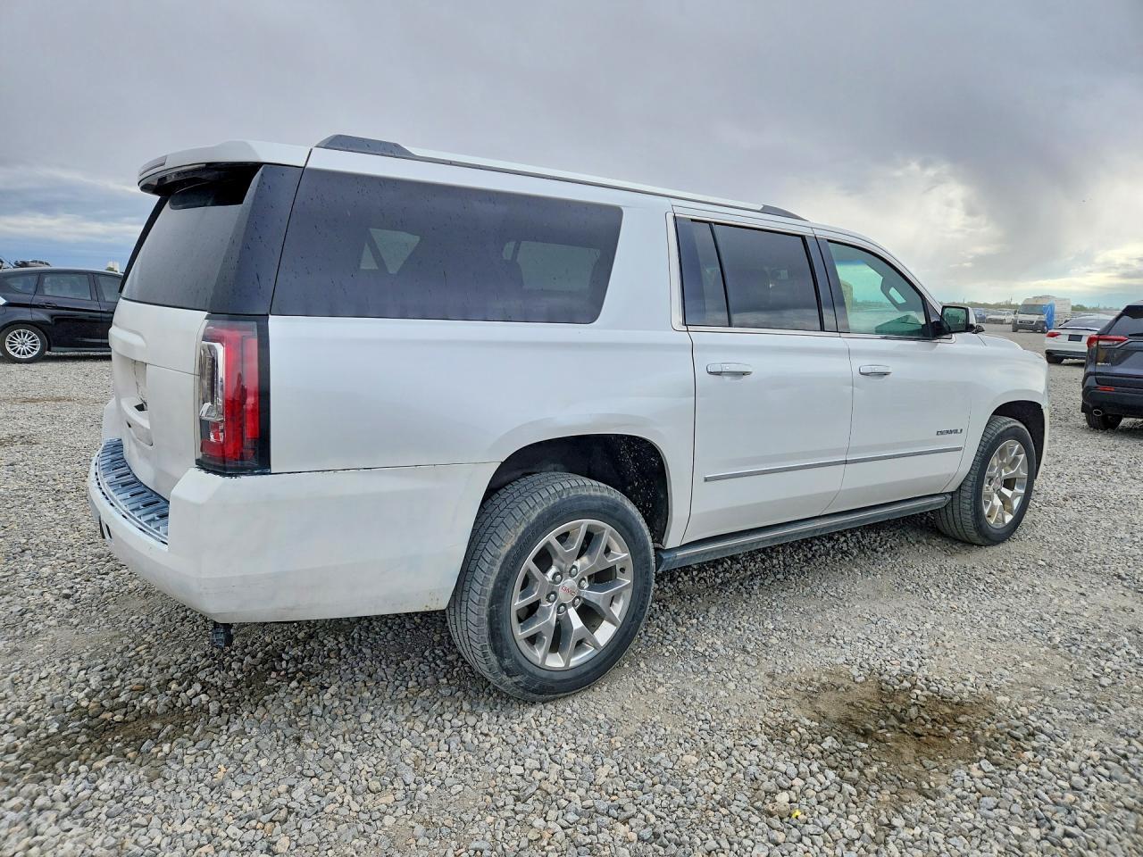2016 GMC Yukon Xl Denali - Фото 3