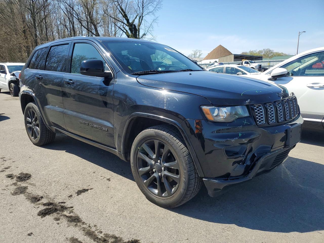 2018 Jeep Grand Cherokee Laredo - Фото 4