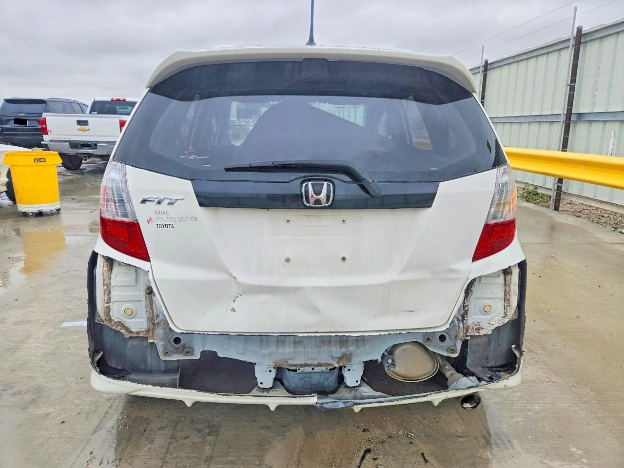 2011 Honda Fit Sport - Фото 6