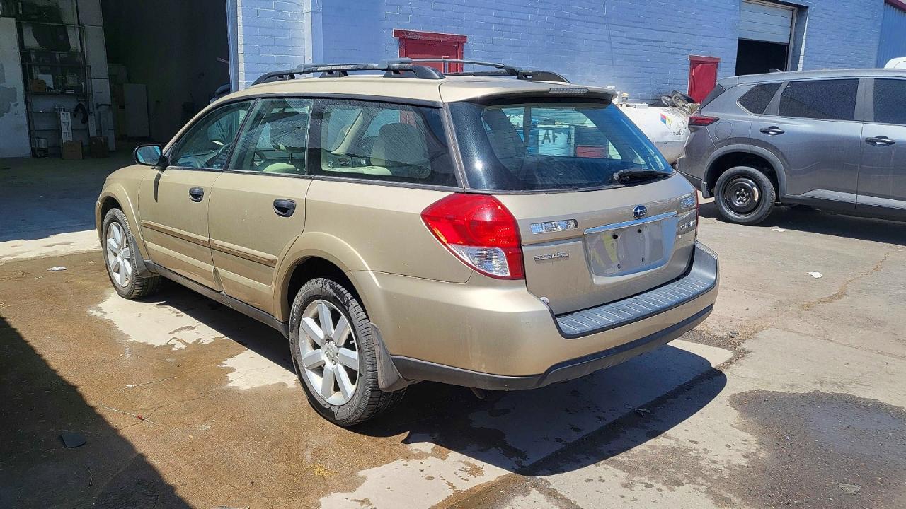 2008 Subaru Outback 2.5I - Image 3