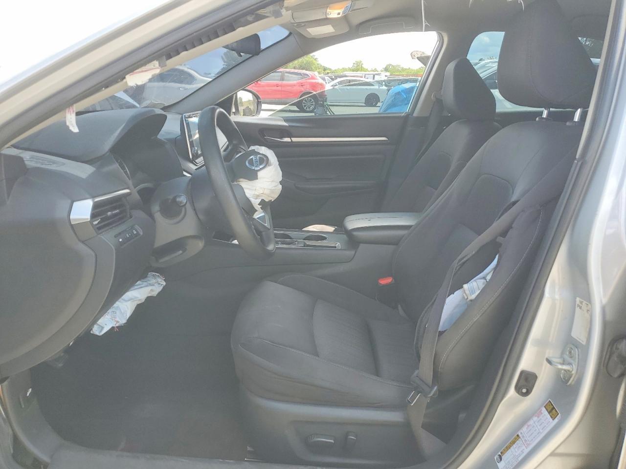 2022 Nissan Altima Sv - Фото 7