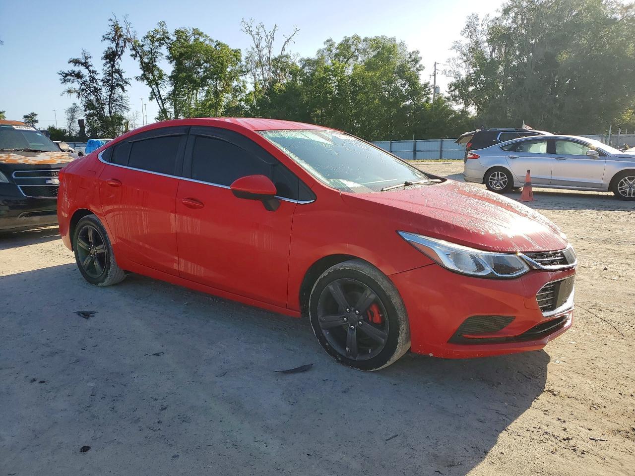 2016 Chevrolet Cruze Lt - Image 4