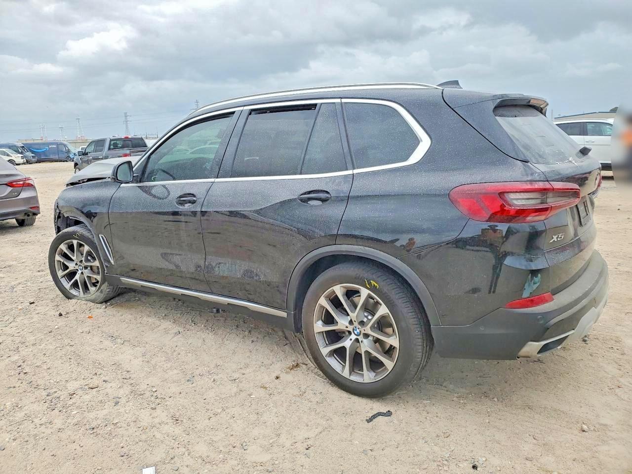 2021 BMW X5 Sdrive 40I - Фото 2