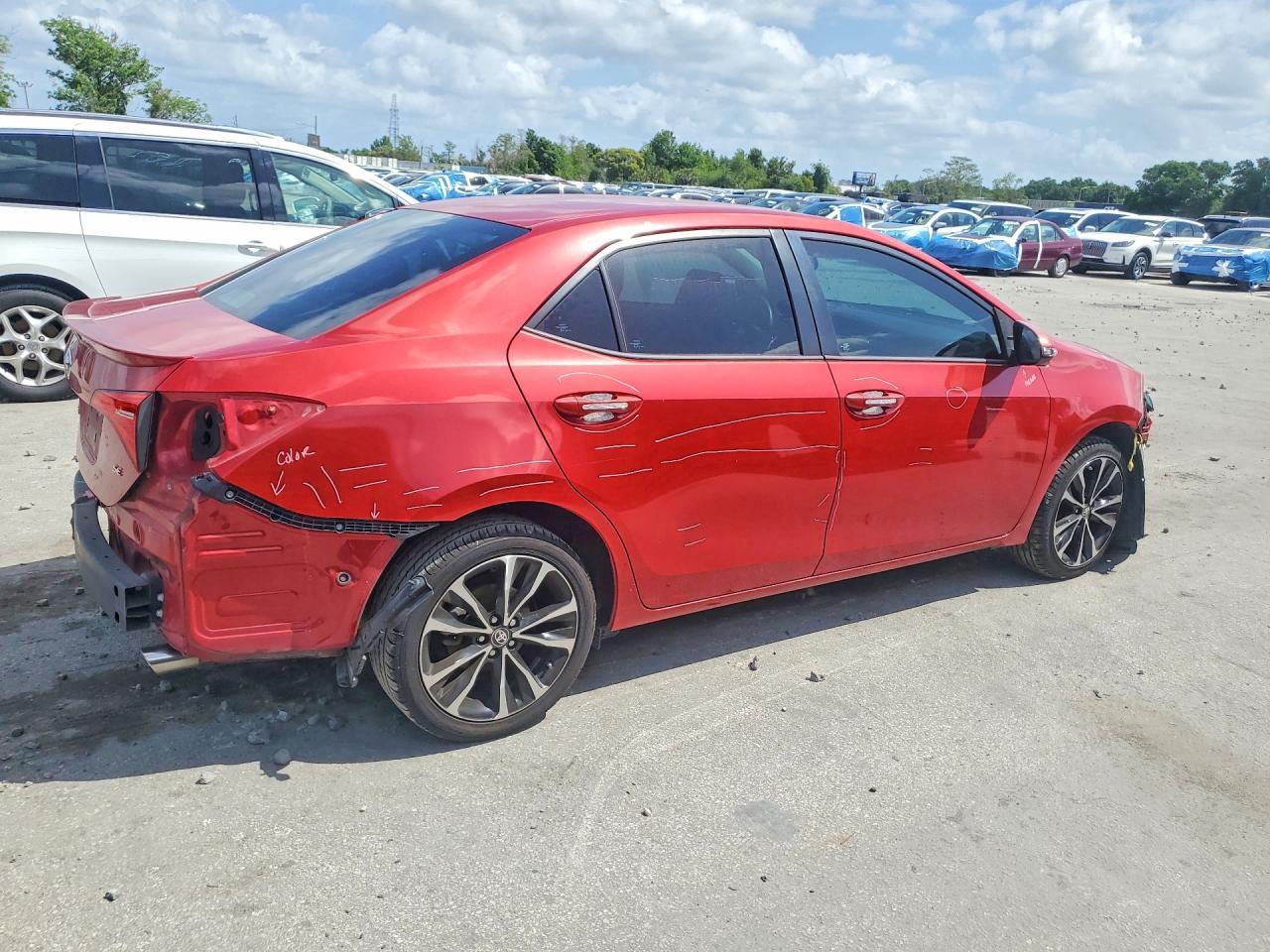 2017 Toyota Corolla Se - Фото 3
