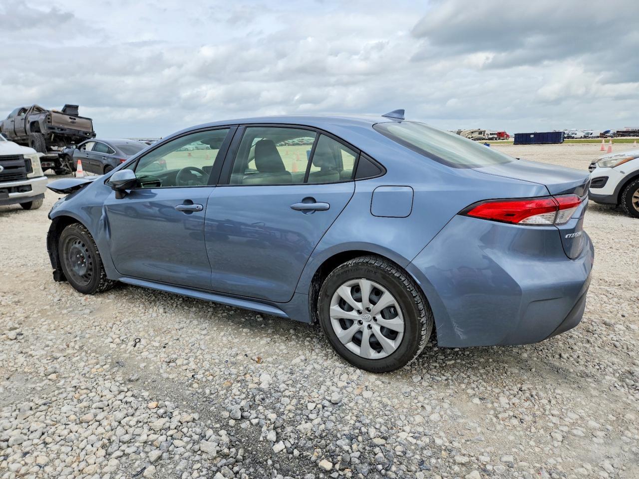 2024 Toyota Corolla Hybrid Le - Image 2