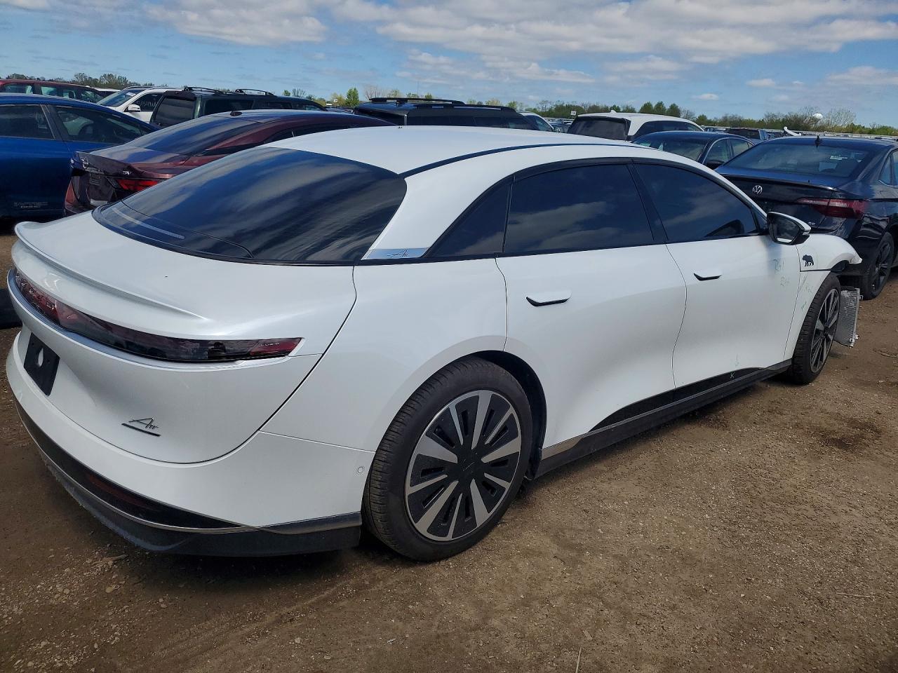 2025 Lucid Motors Air Touring - Фото 3