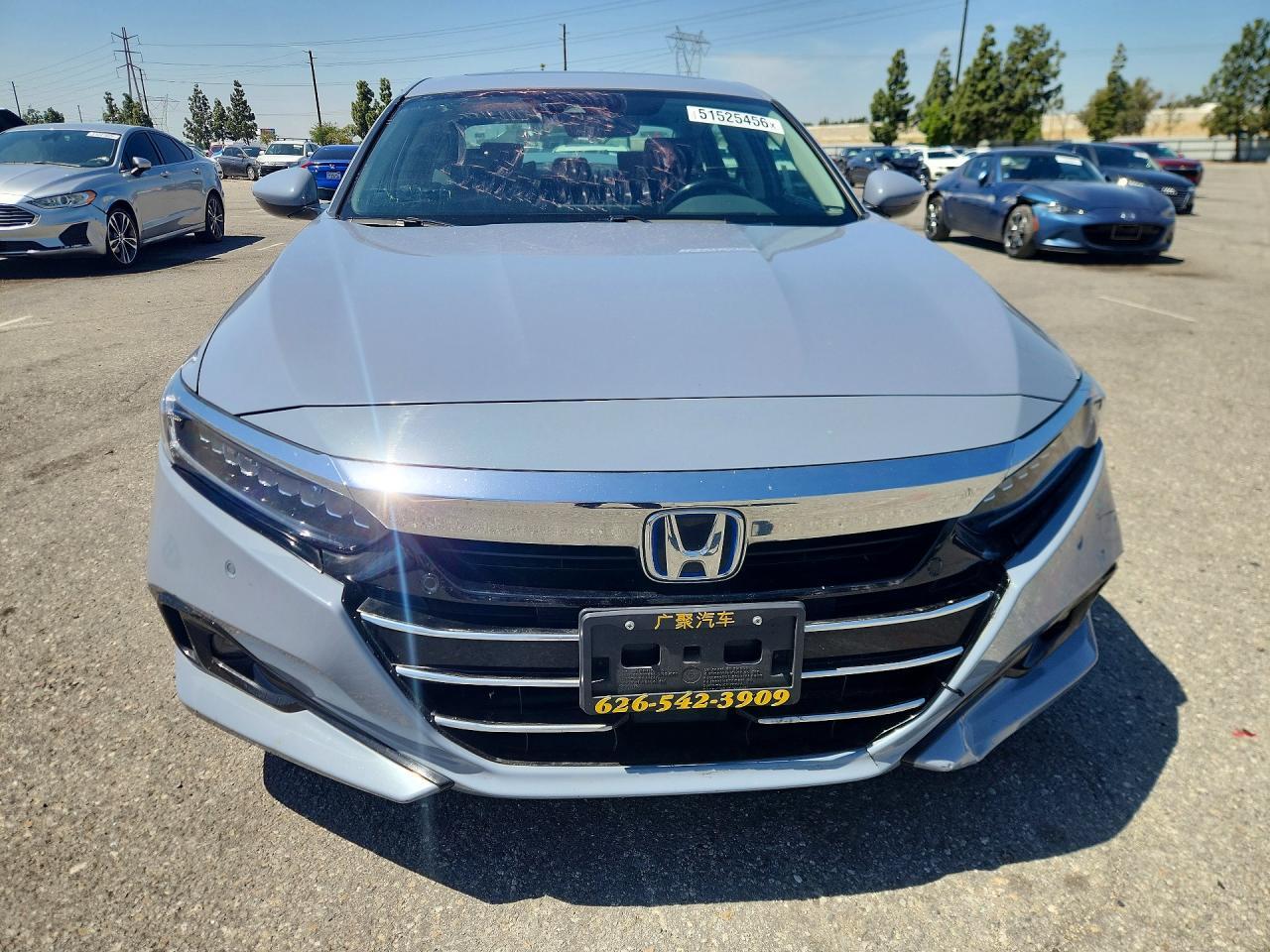 2022 Honda Accord Touring Hybrid - Image 5