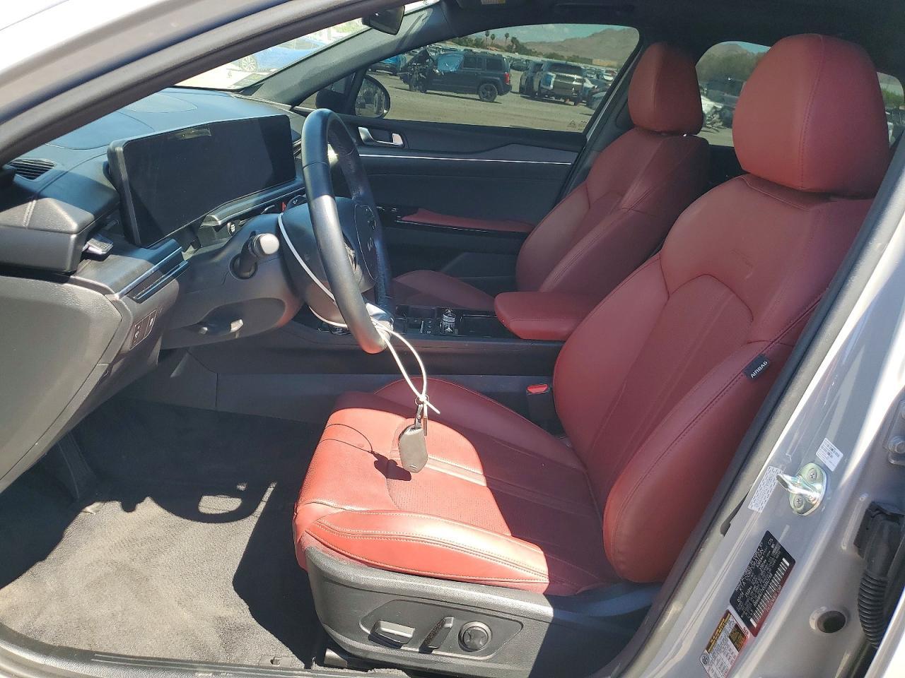 2025 Kia K5 Gt-Line - Image 7