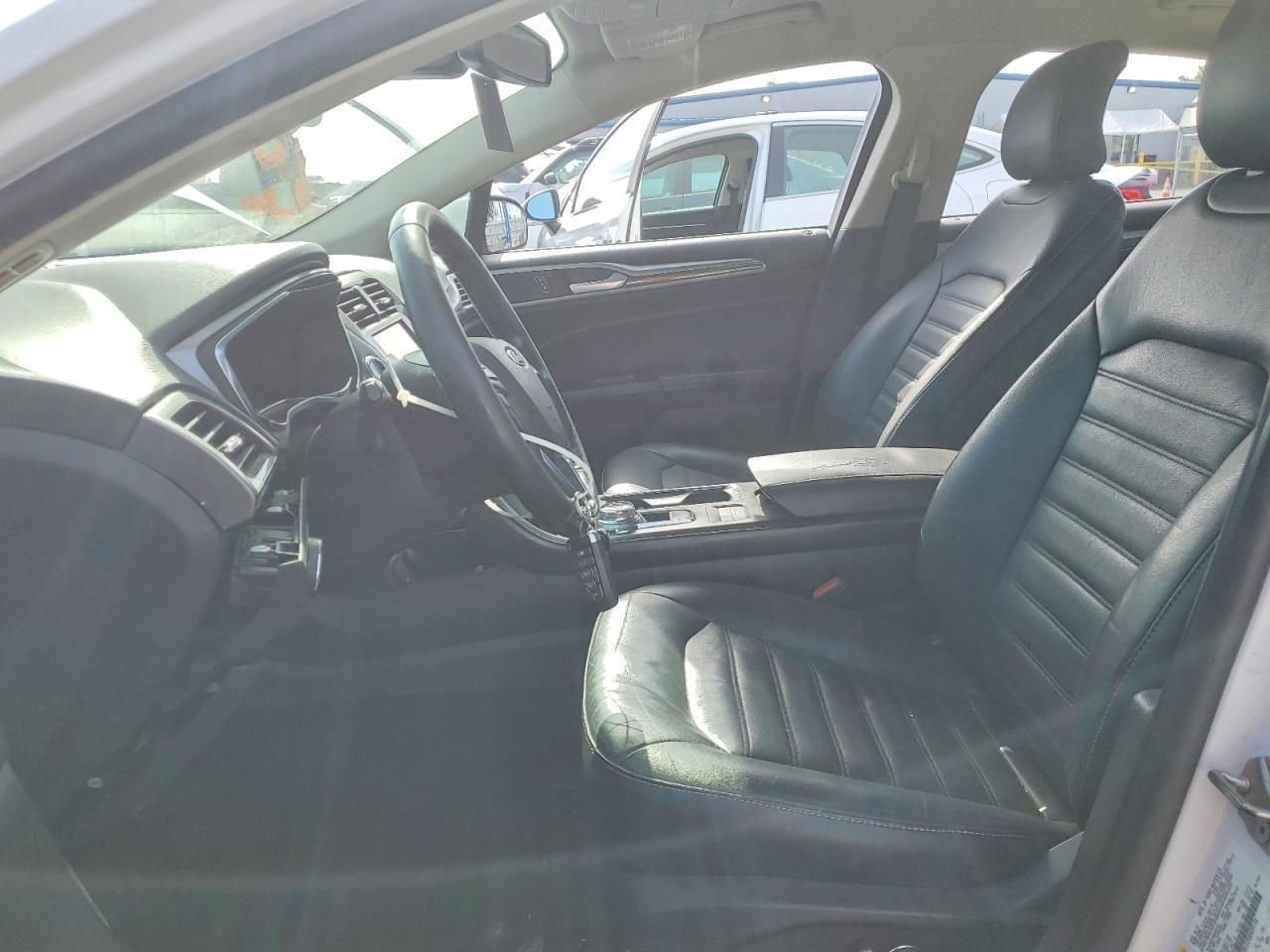 2017 Ford Fusion Se Hybrid - Image 7