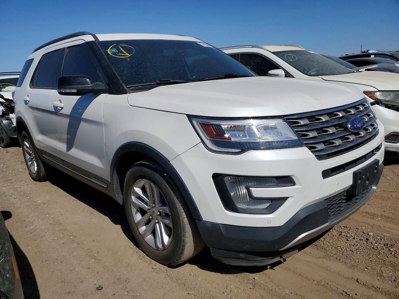 2017 Ford Explorer Xlt - Фото 4