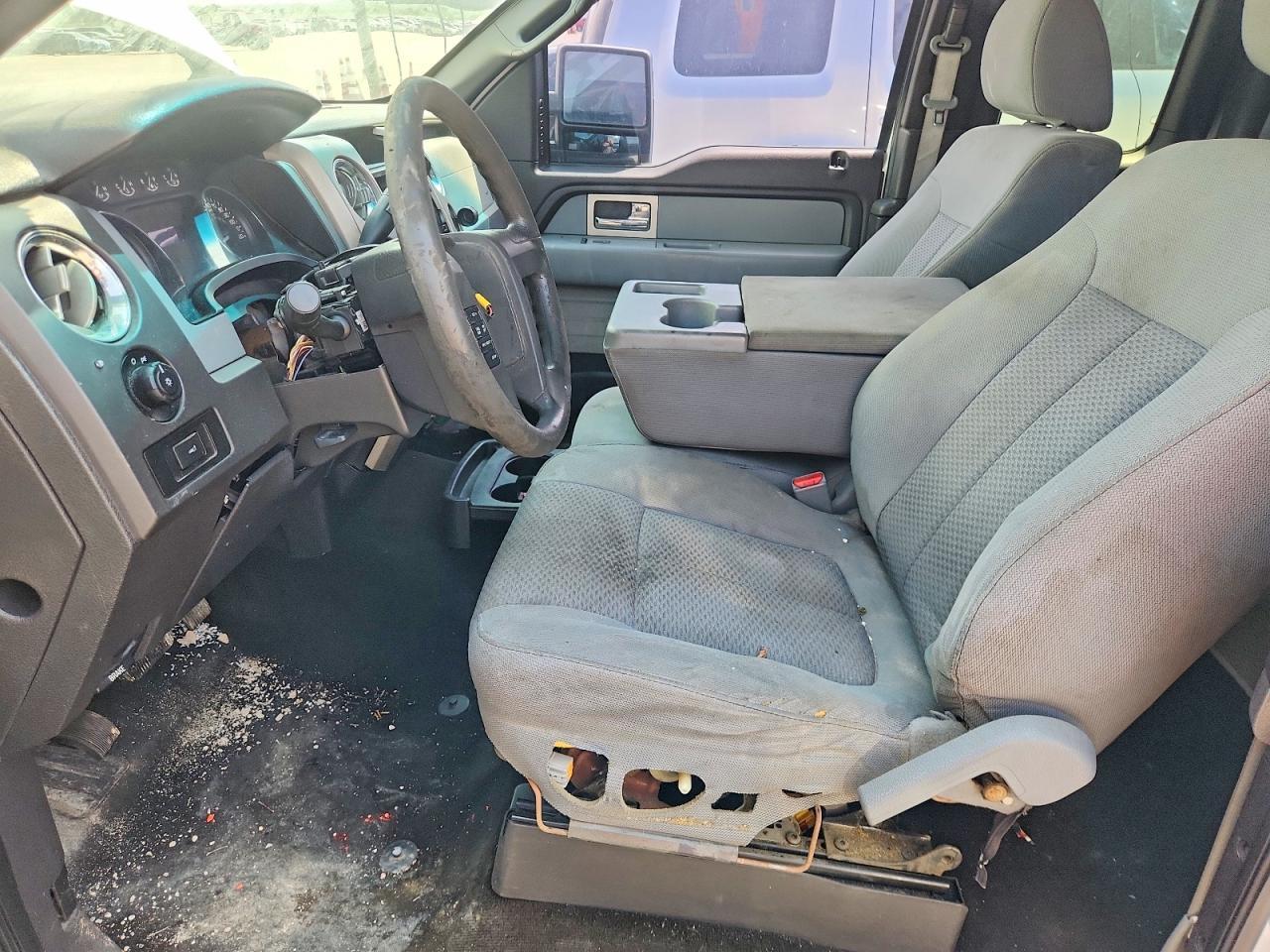 2011 Ford F150 Super Cab - Фото 7