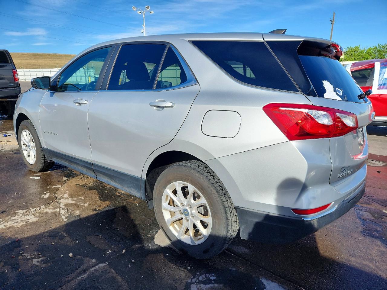 2021 Chevrolet Equinox Lt - Фото 2