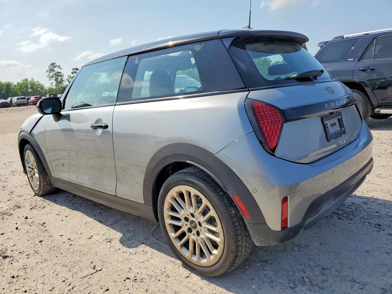 2025 Mini Cooper Base - Фото 2