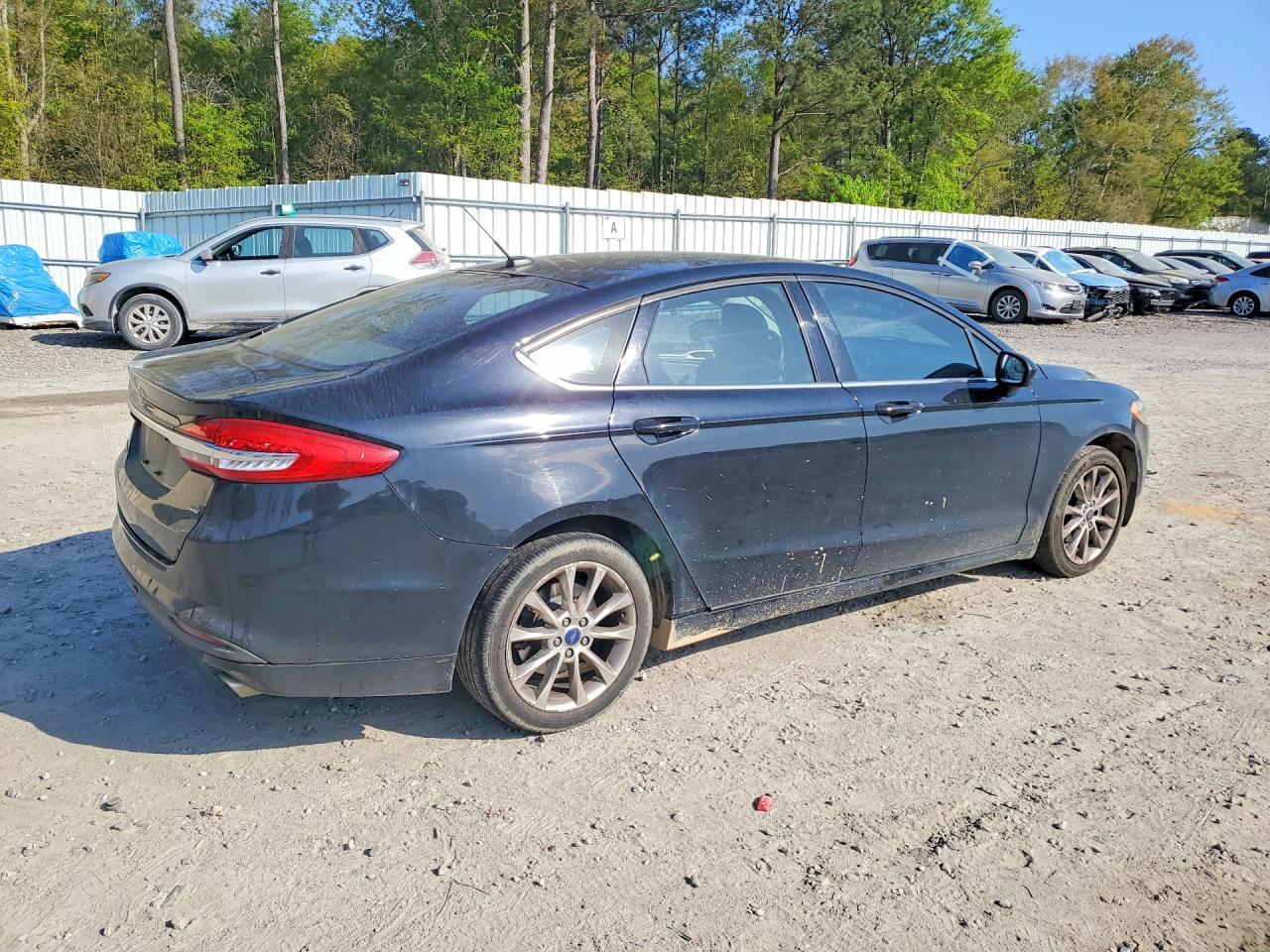 2017 Ford Fusion Se - Фото 3
