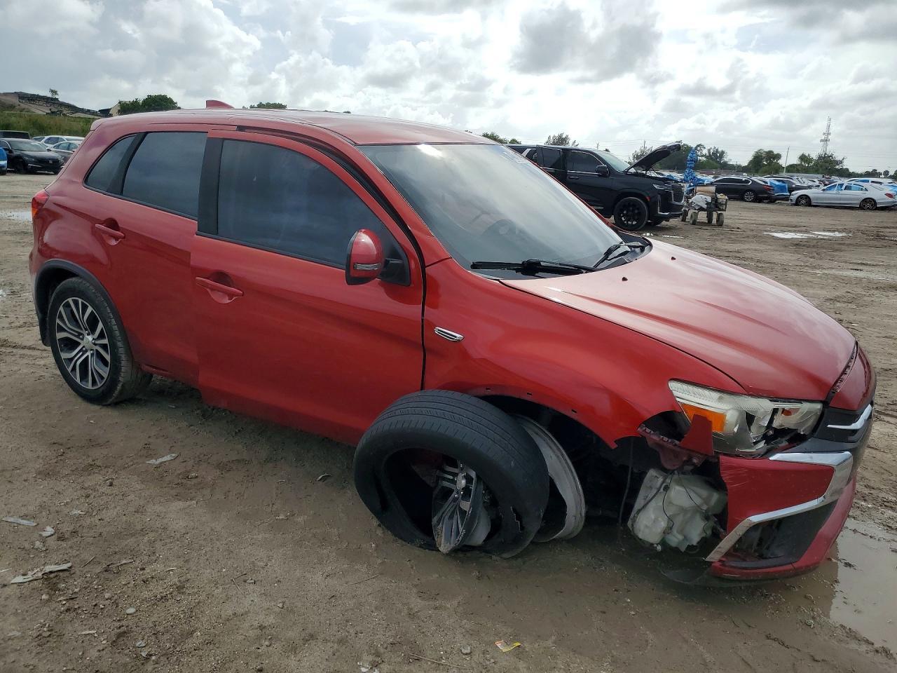 2018 Mitsubishi Outlander Sport Es - Image 4