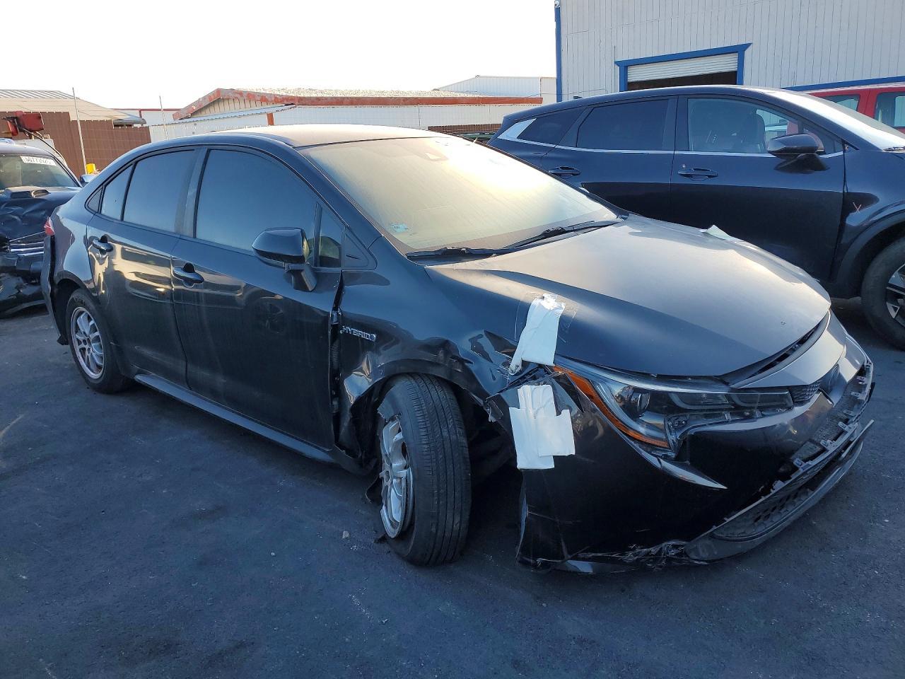 2021 Toyota Corolla Le - Фото 4