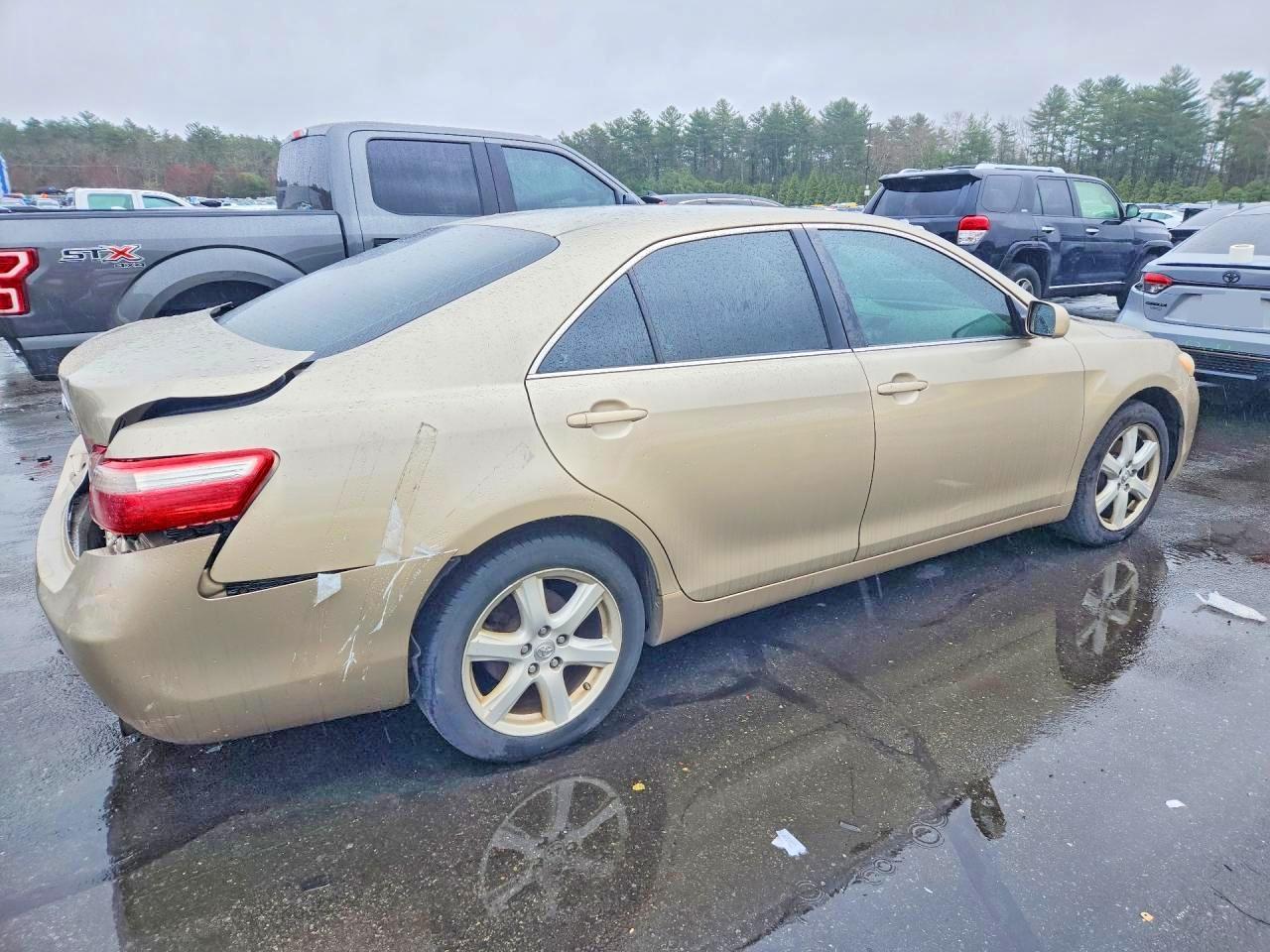 2007 Toyota Camry Le - Фото 3