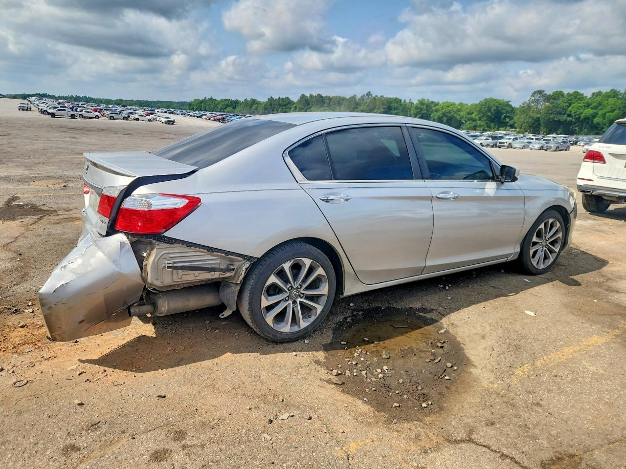 2015 Honda Accord 4D Sport - Фото 3