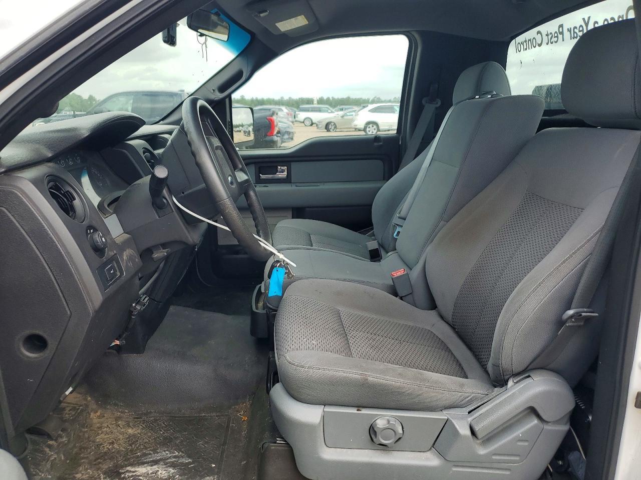 2012 Ford F150 - Image 7