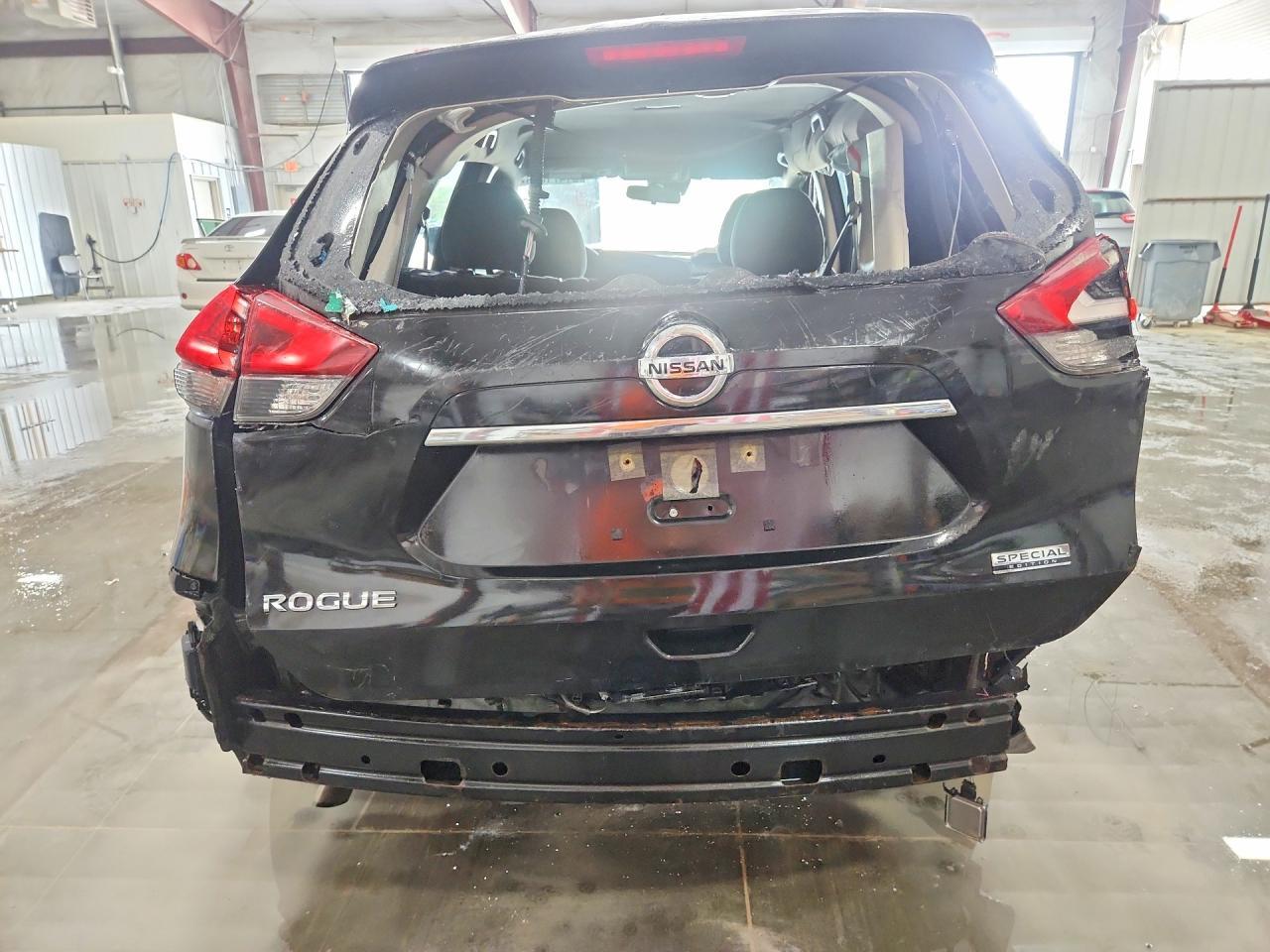 2020 Nissan Rogue S - Фото 6