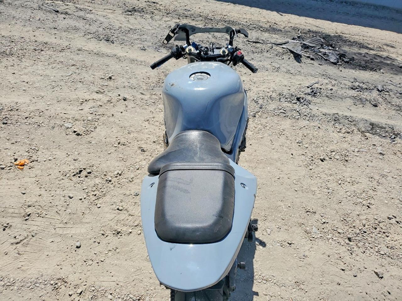 2003 Suzuki Gsx-R600 - Фото 6