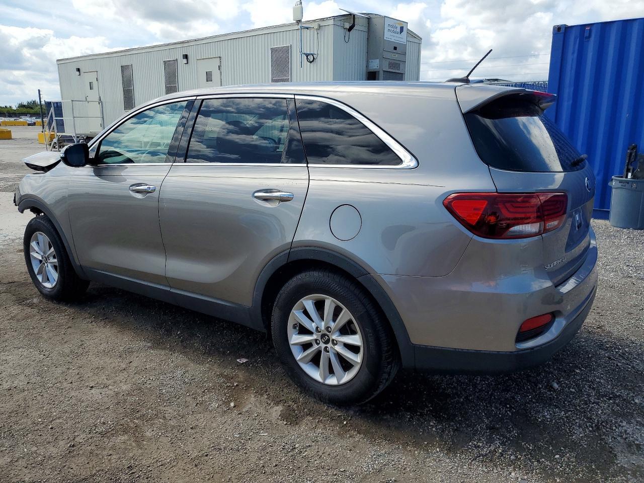 2019 Kia Sorento Lx - Image 2