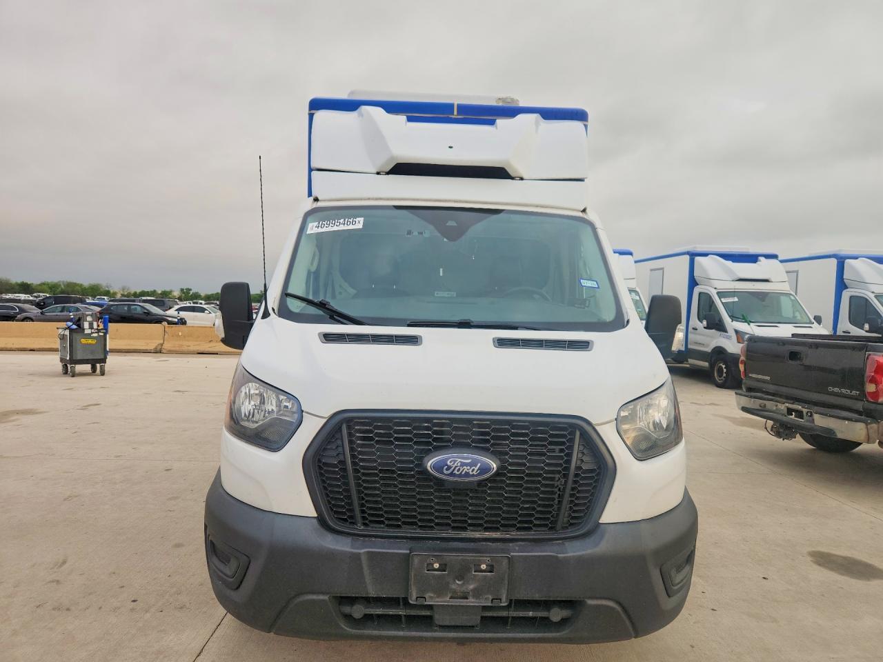 2022 Ford Transit Delivery Truck - Фото 5