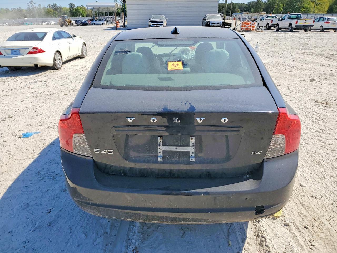 2009 Volvo S40 2.4I - Фото 6