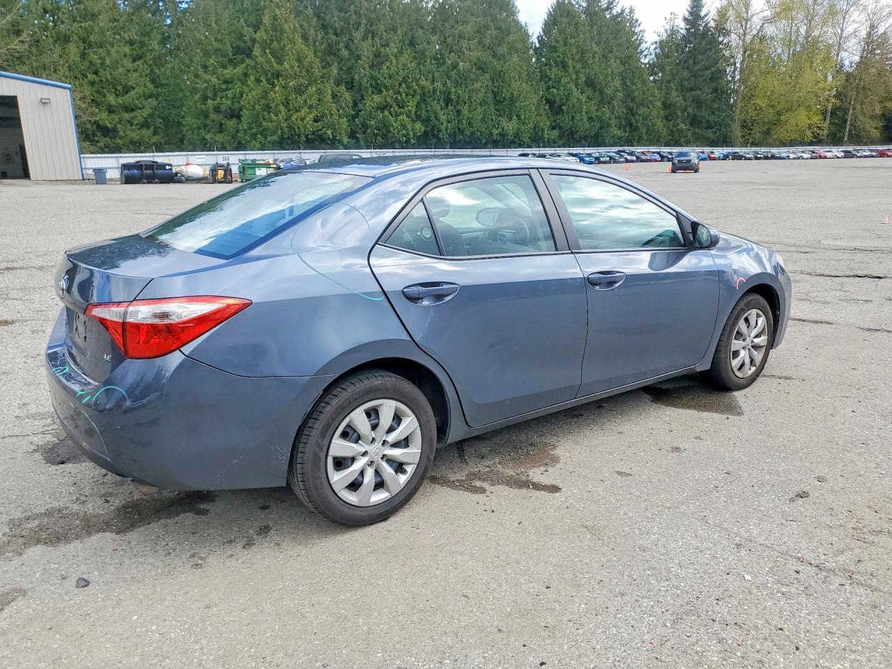 2014 Toyota Corolla Le - Фото 3