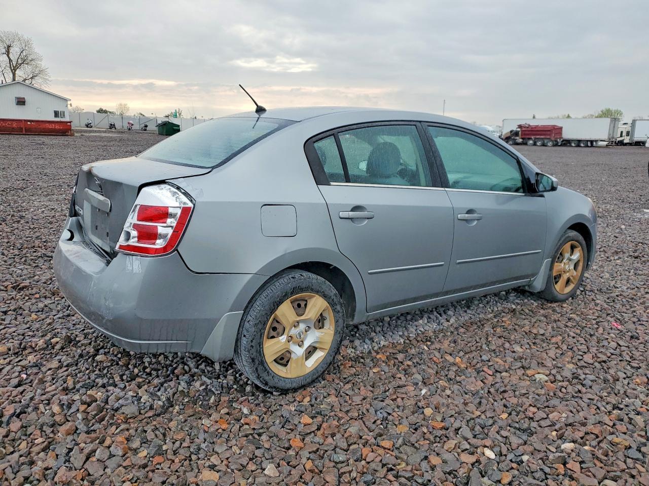 2008 Nissan Sentra 2.0 - Фото 3